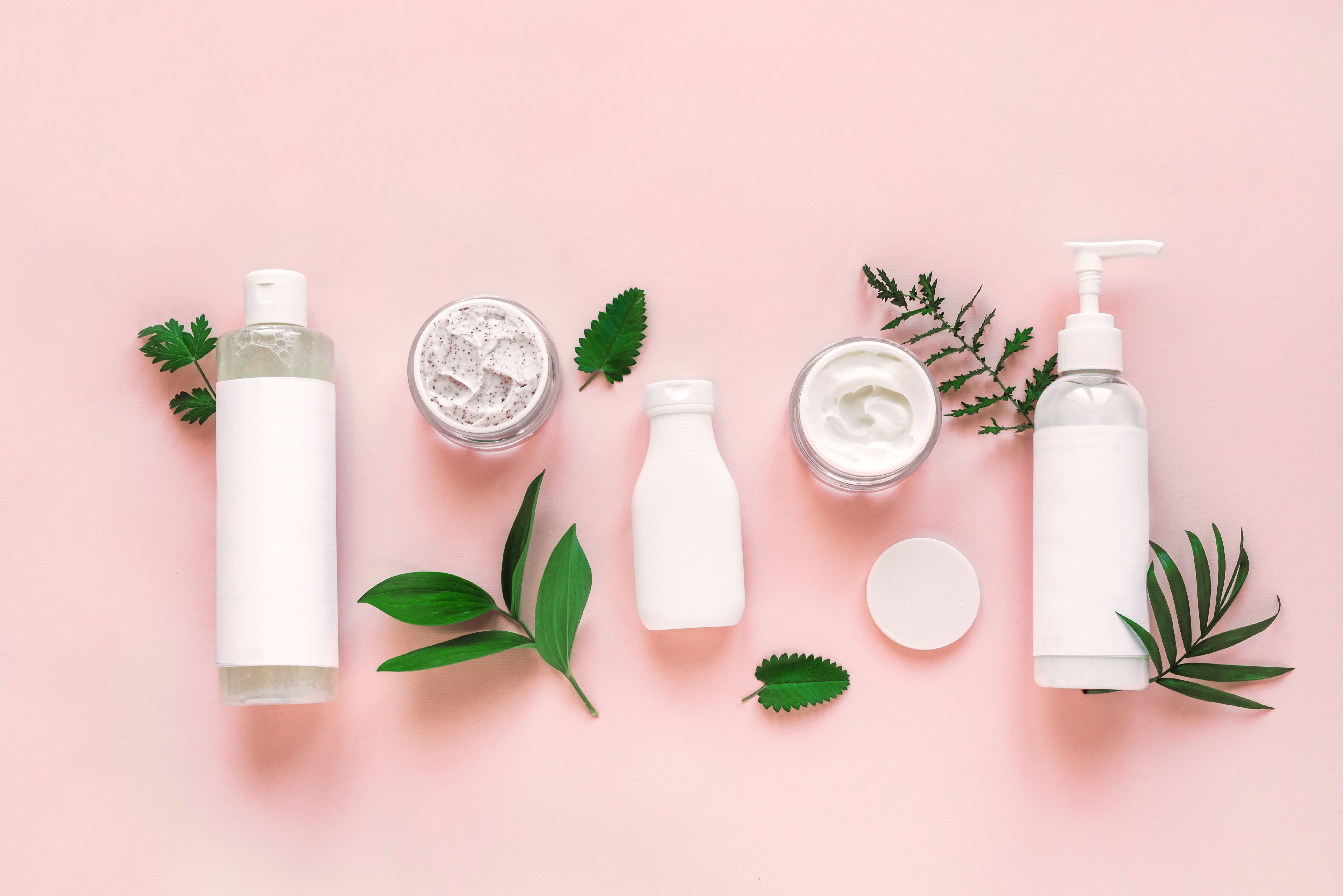 Choosing the Right Cosmetic Containers for Your Brand